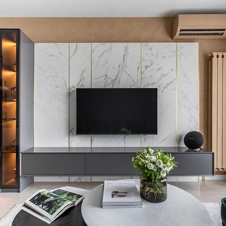 Urbanstay Suites - Prime Location Designer Suite 부쿠레슈티 외부 사진
